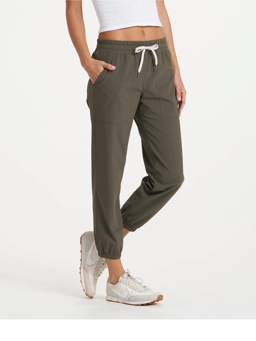 Vuori Miles Jogger in Oregano